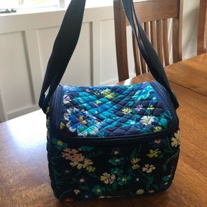 Vera Bradley Stay Cooler in signature cotton